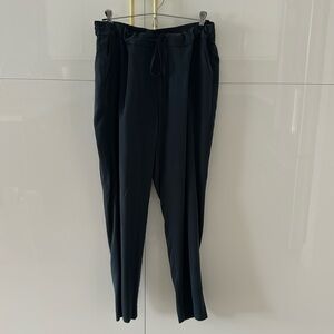 Banana Republic Drawstring 100% Tencel Trousers Like New